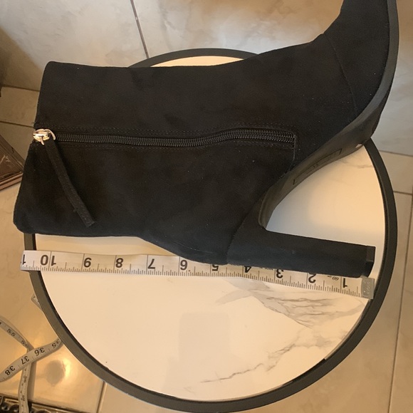 Worthington Boots - Picture 10 of 12